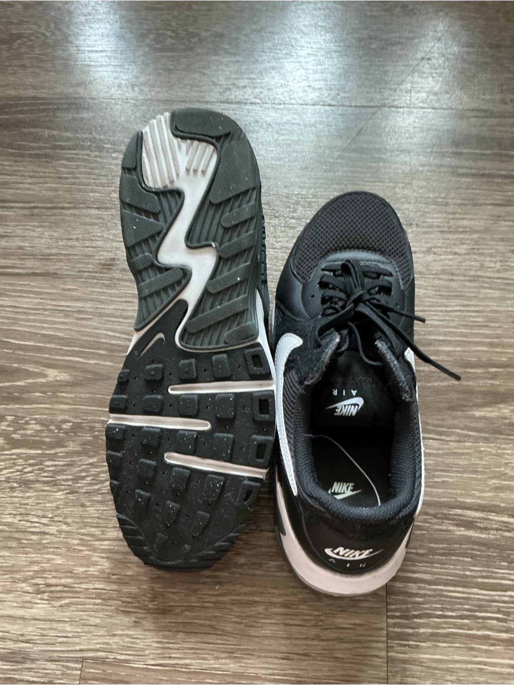 Nike Black Air Max - Picture 4 of 6